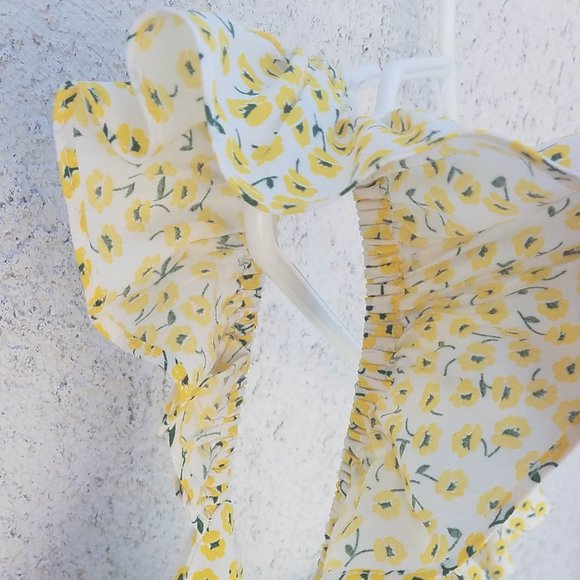 H&M Yellow Floral Ruffle-trimmed Top - Picture 13 of 13